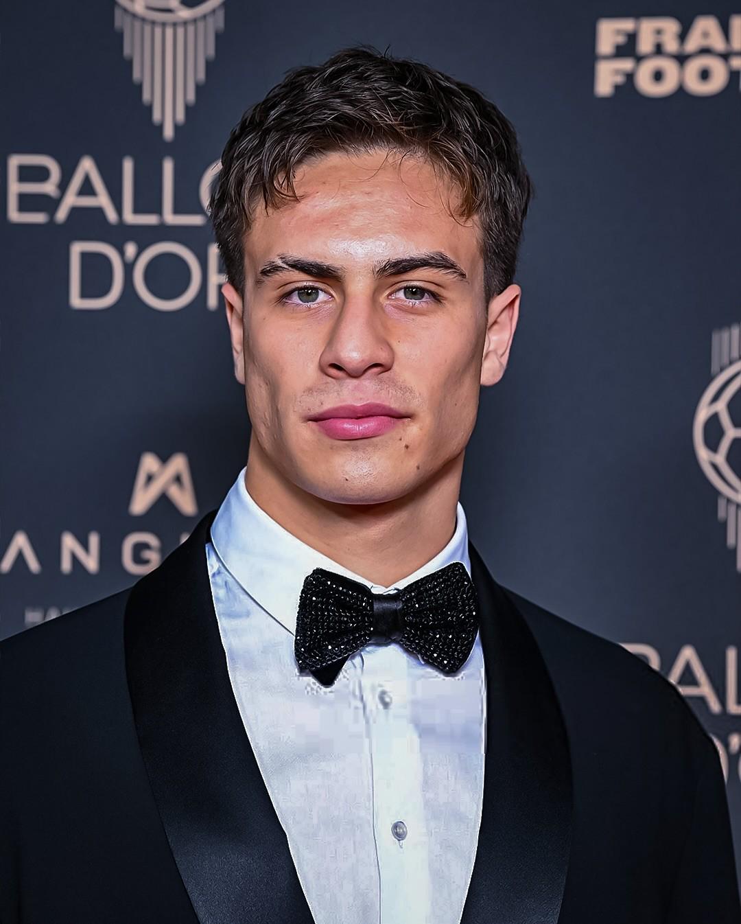 src, 蝉联了科帕