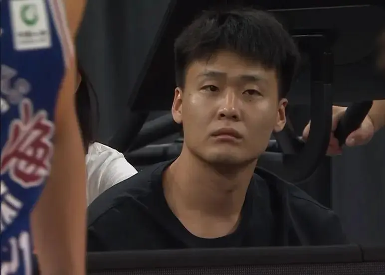 有点挺对不, 赵睿亲自回 有点挺对不, 赵睿亲自回