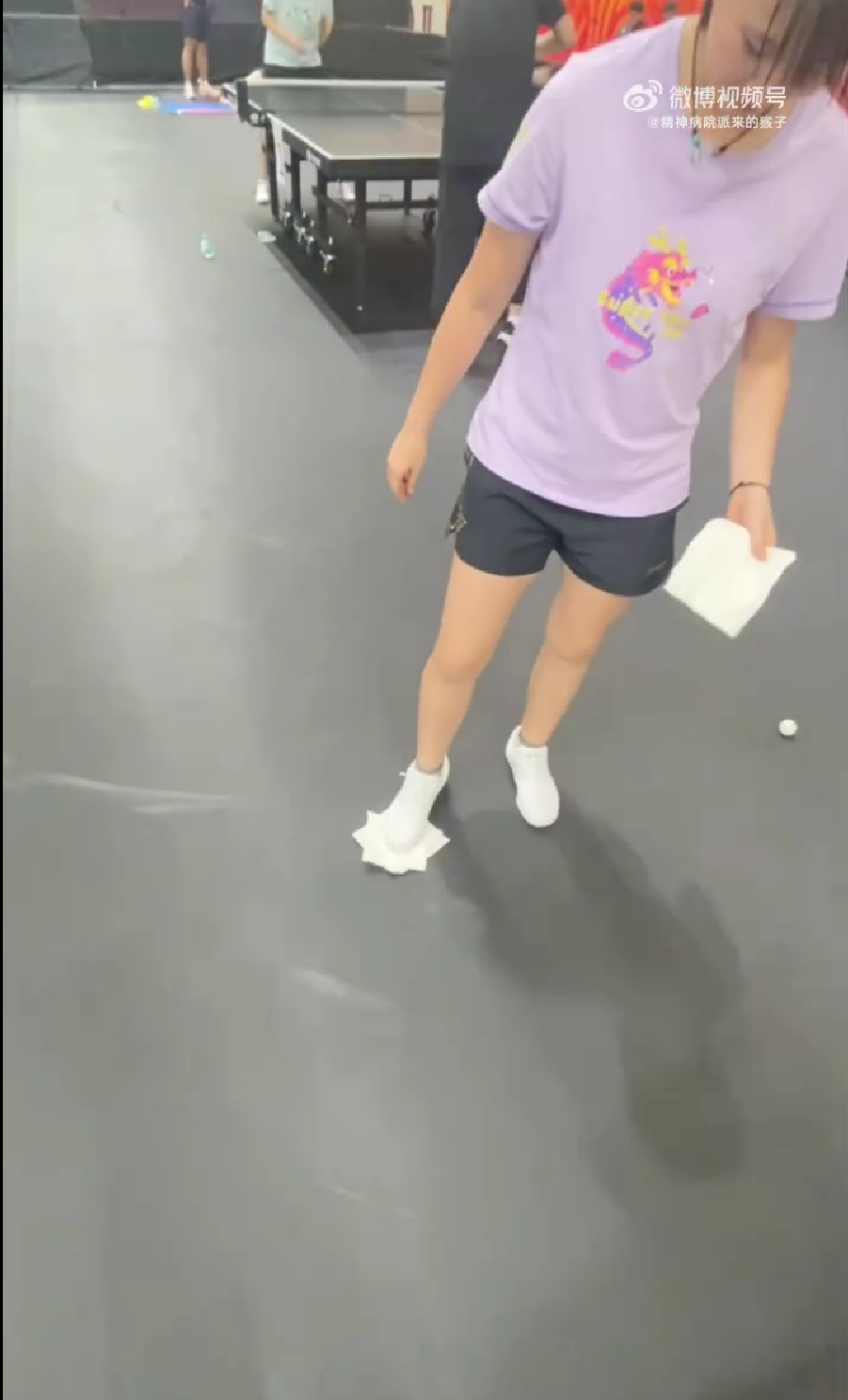 bdgfe, 果阿球挑也, inews