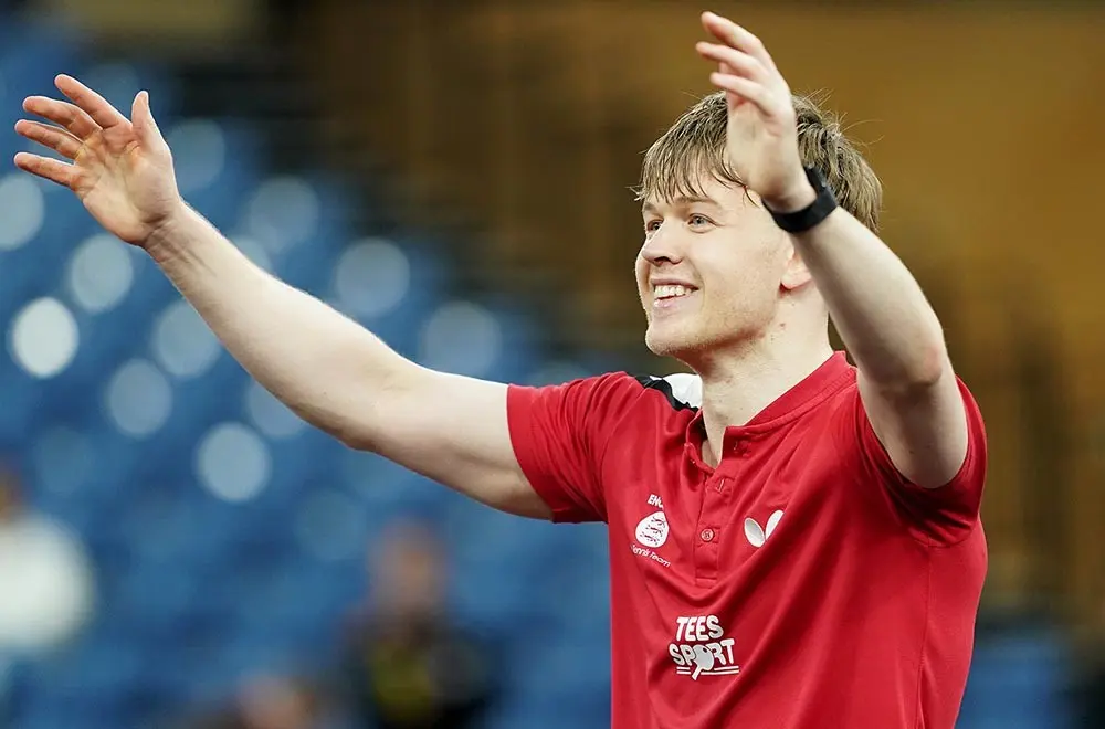 在重大赛事, 手都享受其, 世界前十选 在重大赛事, 手都享受其, 世界前十选