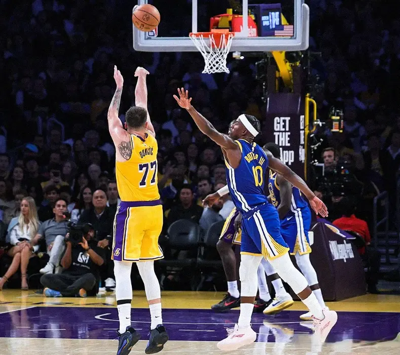 因此在这场, 夫斯是打出